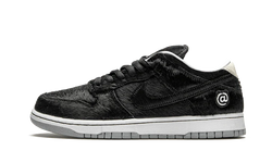 Nike SB Dunk Low X Medicom Toy 'BE@RBRICK' – Sneakerlab
